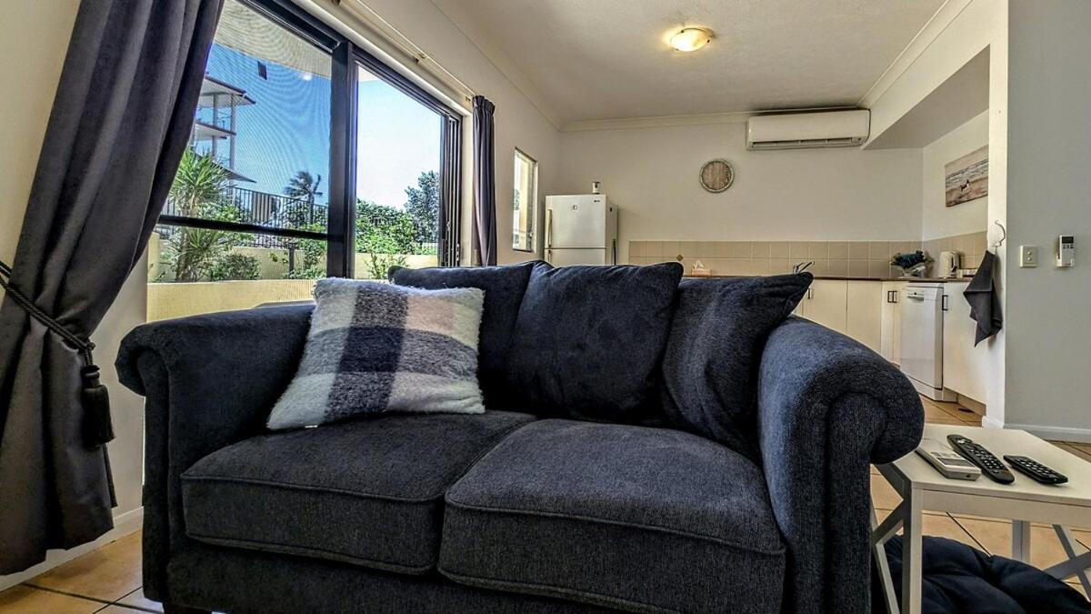Coastal Comfort - 1 Bedroom Beachfront Apartment *