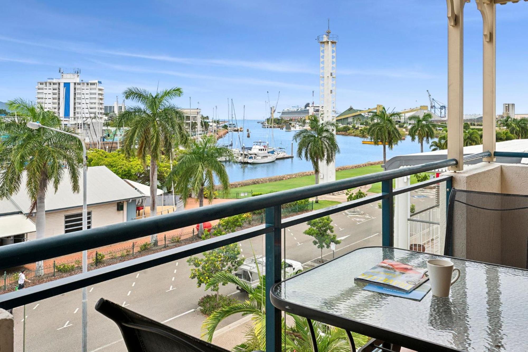 Park Regis Anchorage Hotel 4*
