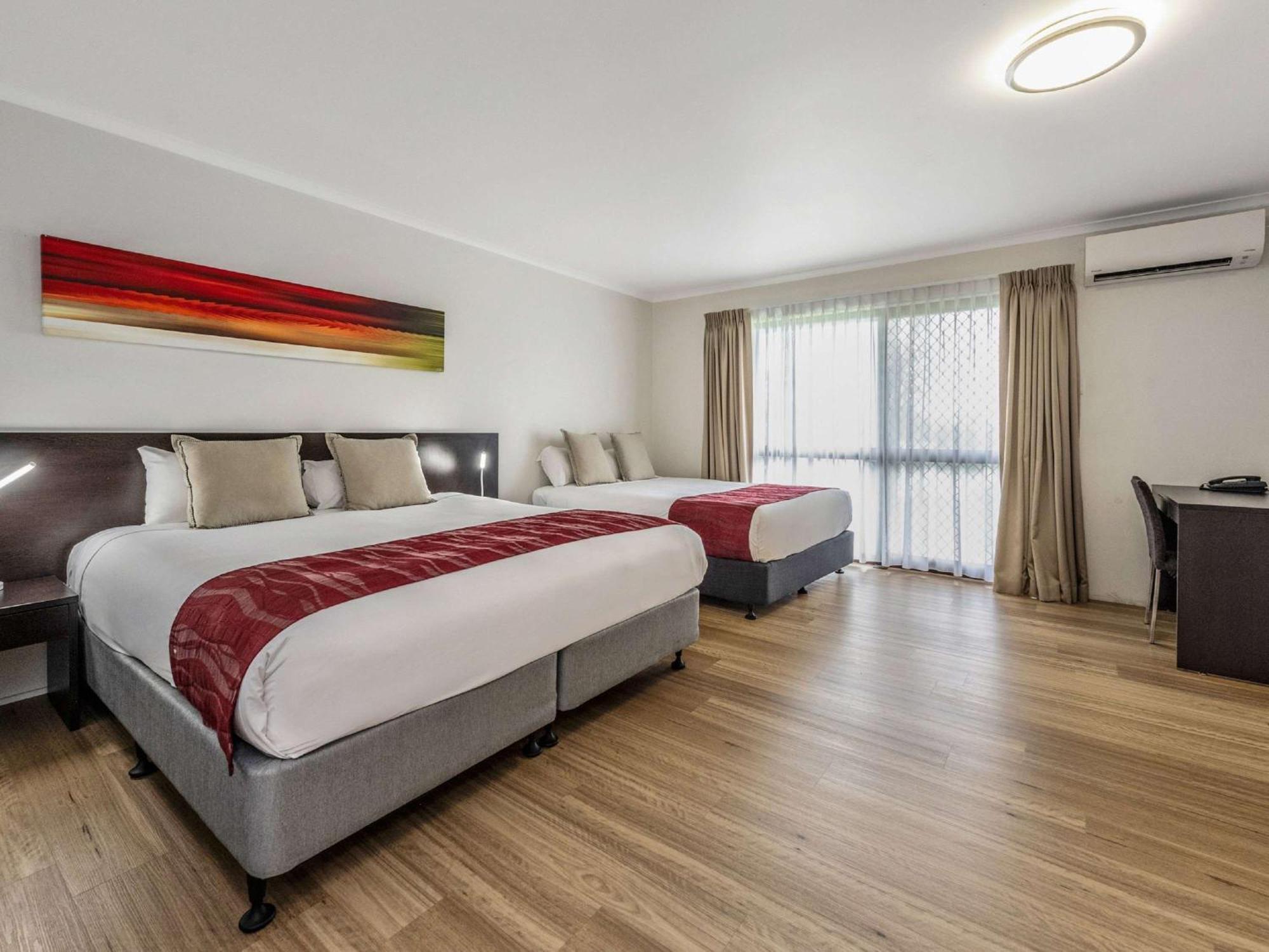 Mercure Hotel 4*