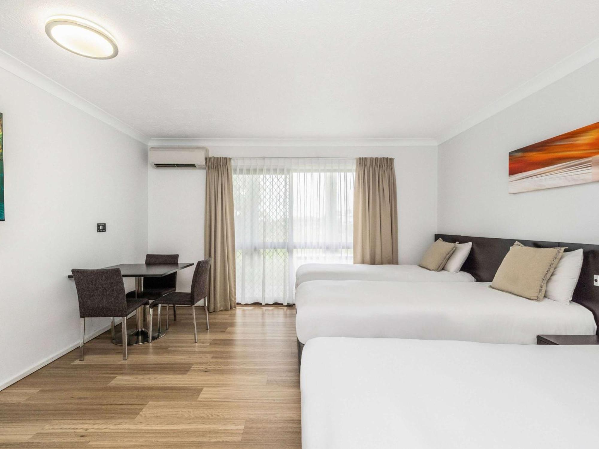 Mercure Hotel 4*