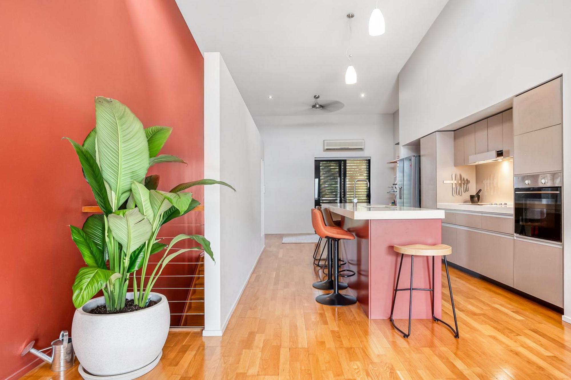 Apartment Hip Fringe Living - Townsville