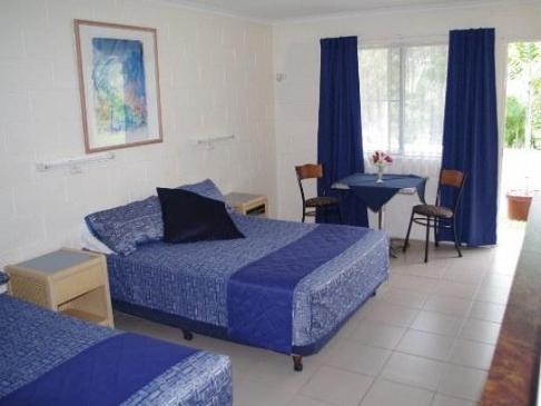 Sunbird Motel