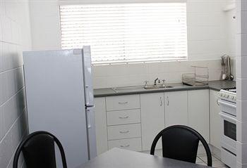 Holiday Aparthotel Townsville