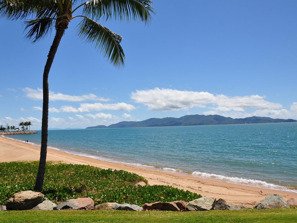 Aparthotel Palm Waters Holiday Villas Townsville