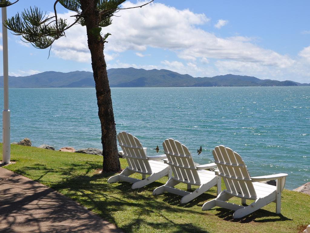 Palm Waters Holiday Villas 3* Townsville