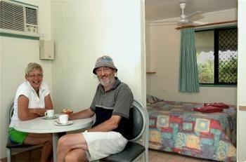 Coral Coast Tourist Park Holiday park 3*