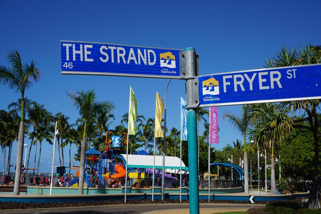 Yongala Lodge By The Strand Motel Townsville
