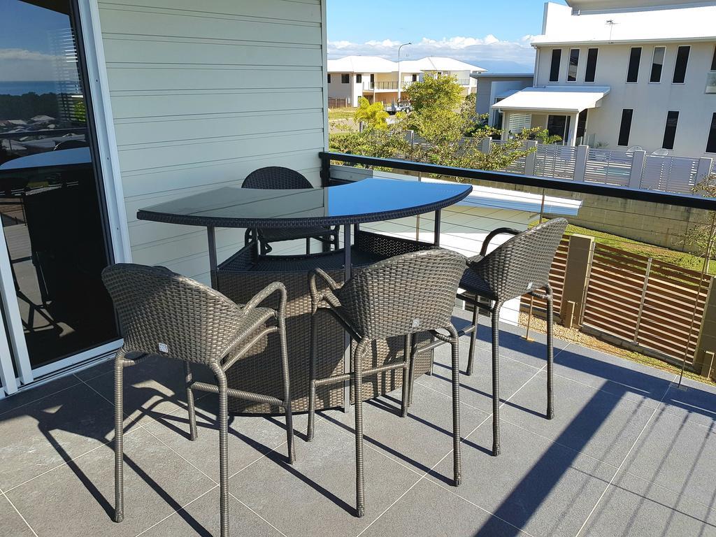Modern Luxury Ocean Views Holiday home Townsville