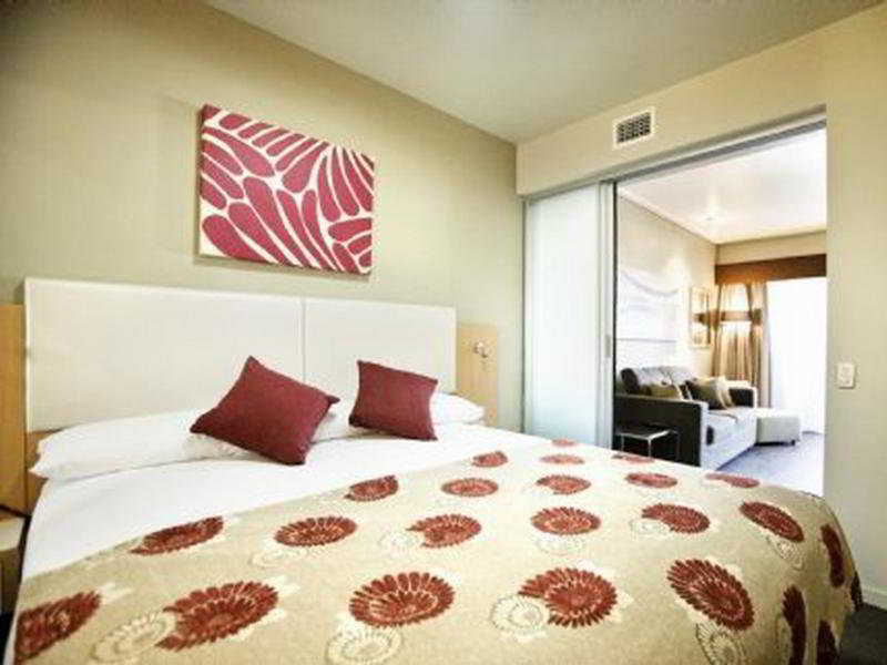 Grand And Aparthotel Townsville
