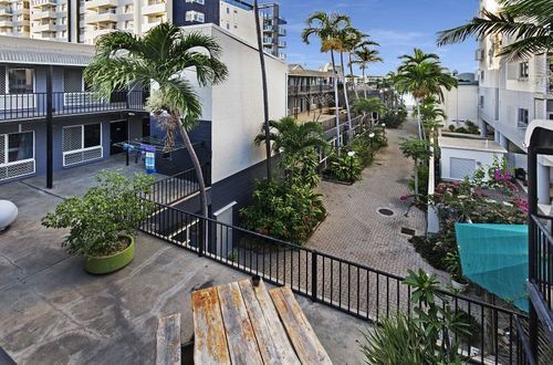 Hostel Adventurers Backpackers Townsville