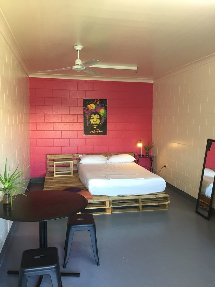 Adventurers Backpackers Townsville