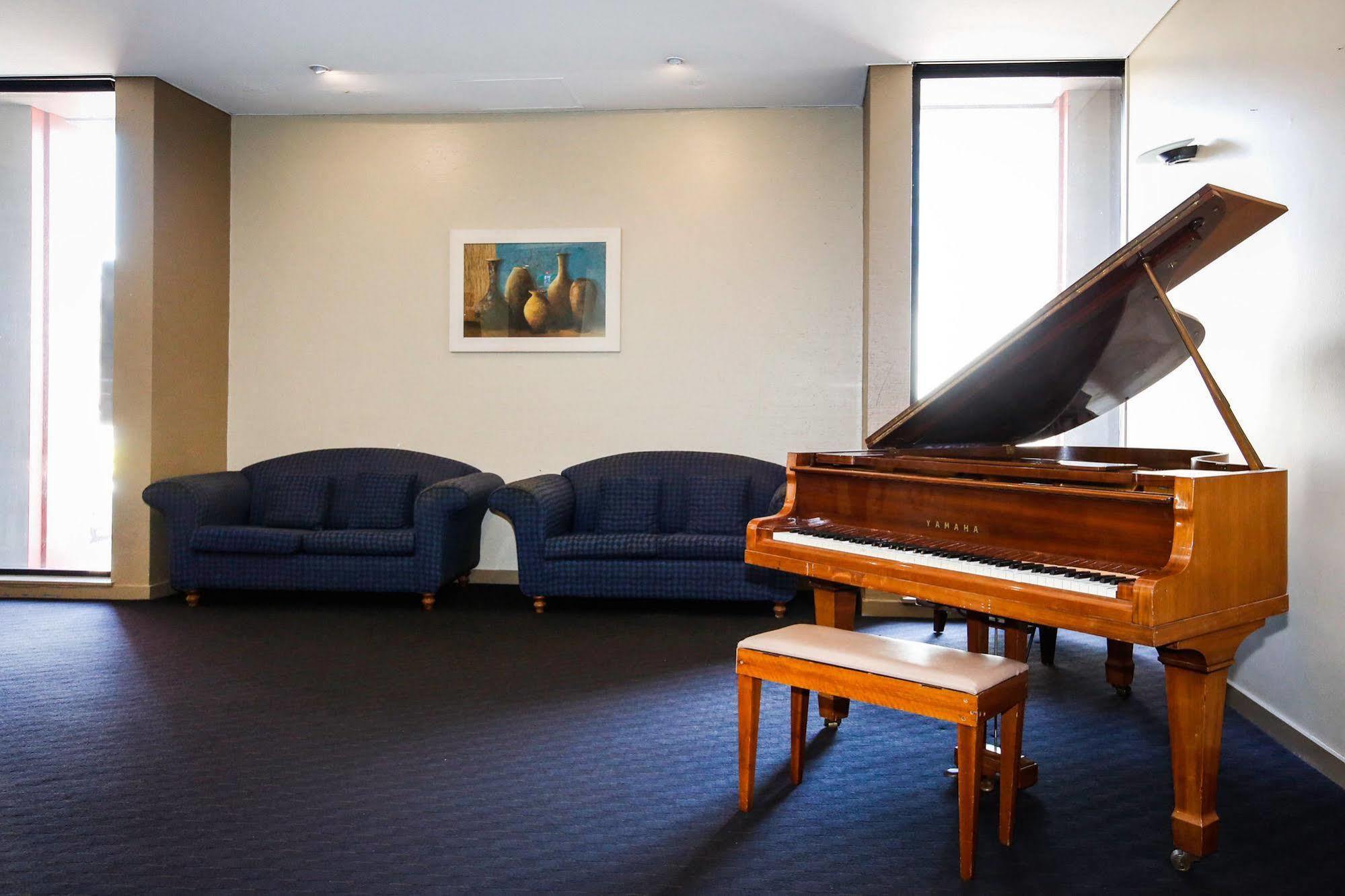 Madison Plaza