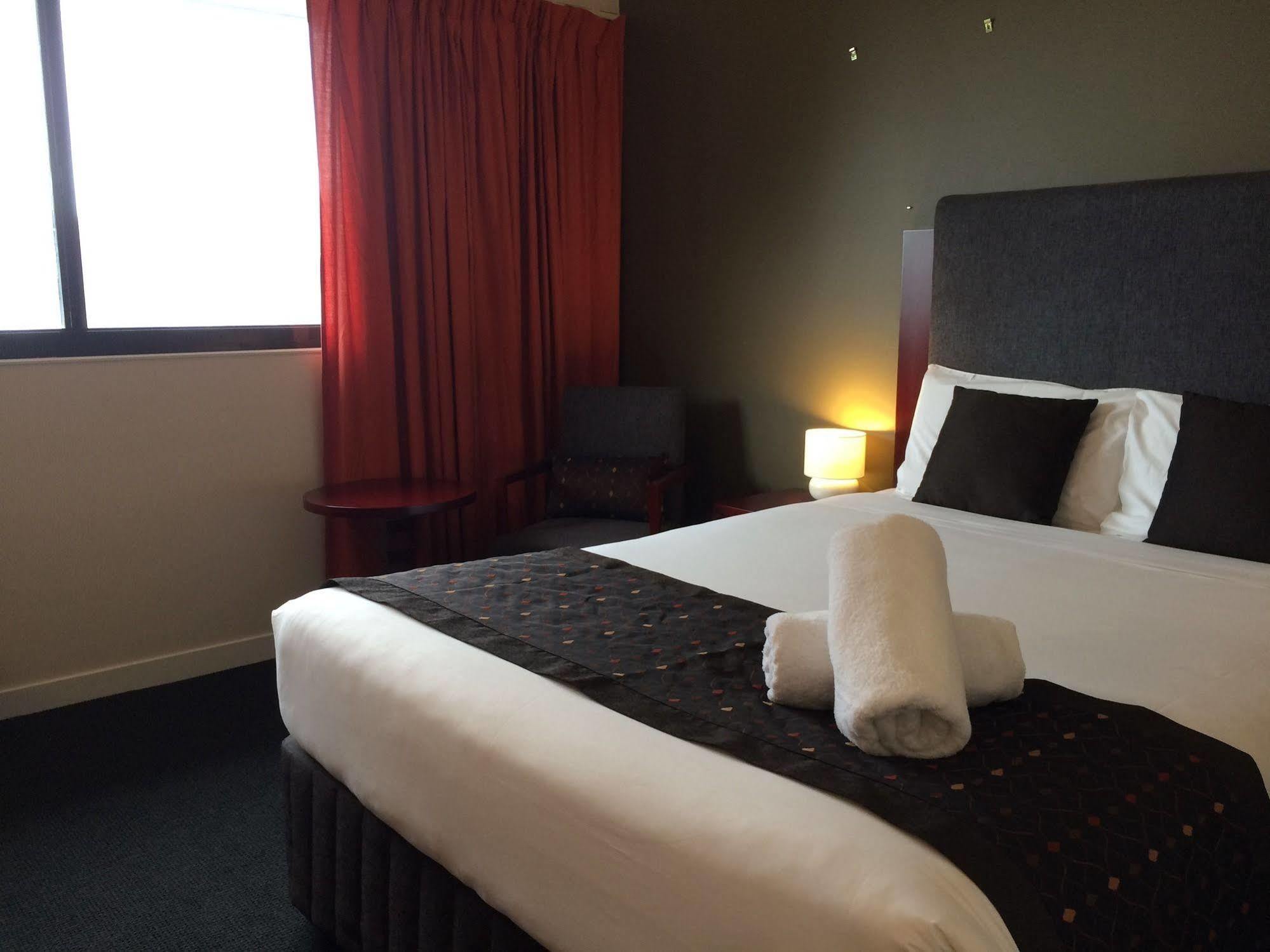 Madison Plaza Hotel Townsville