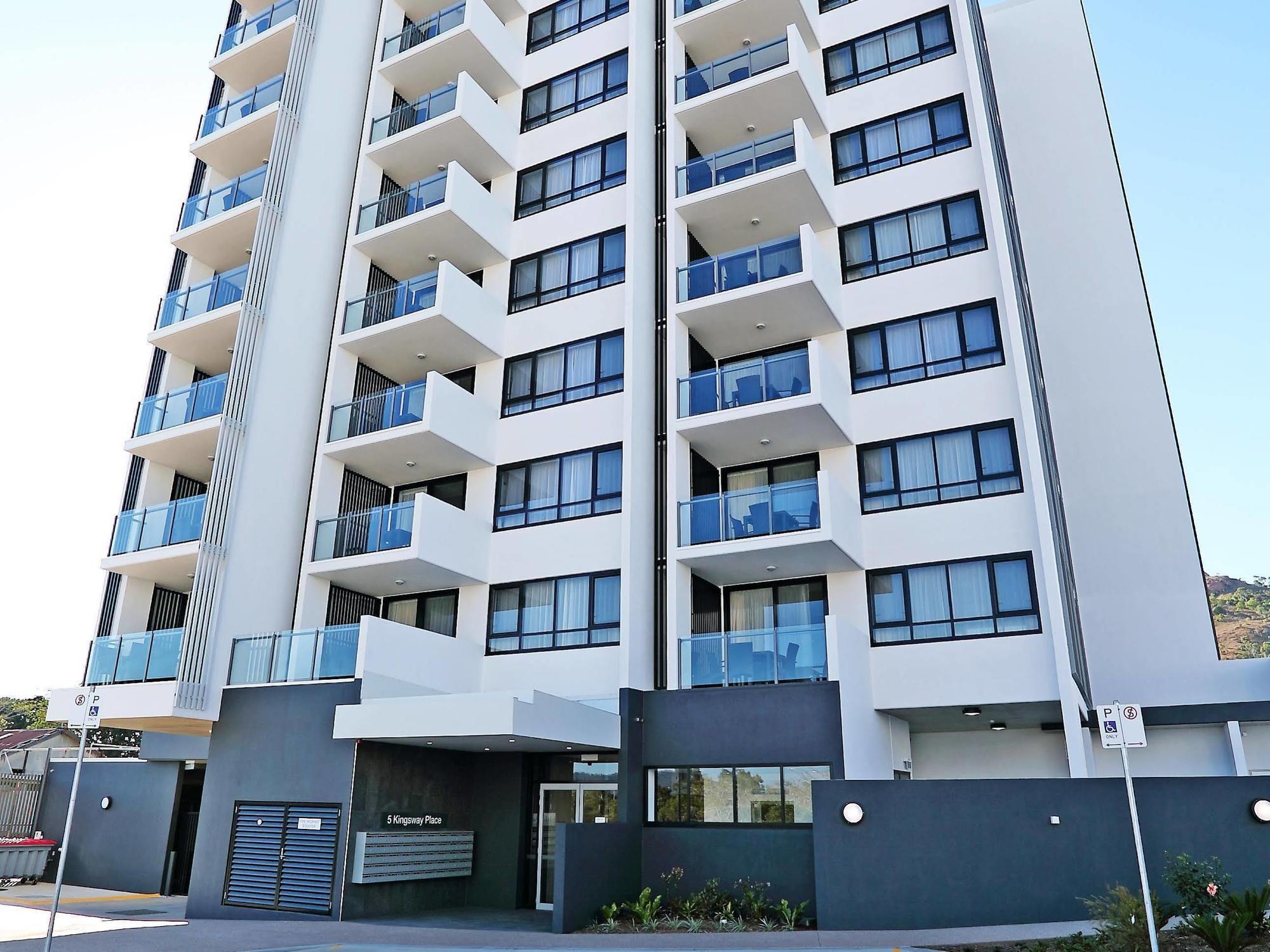 Q Paddington Resort 4*