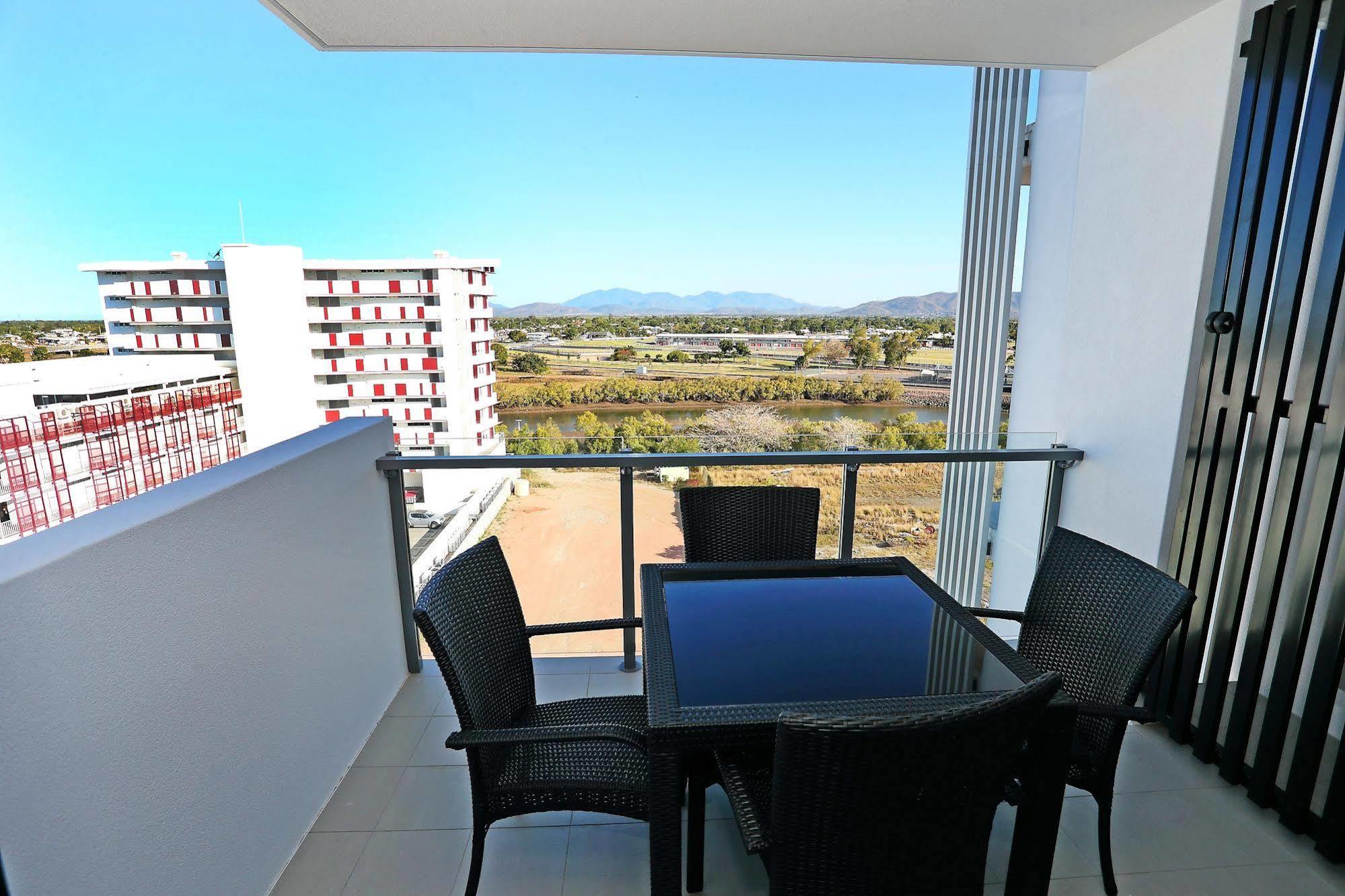 Resort Q Paddington