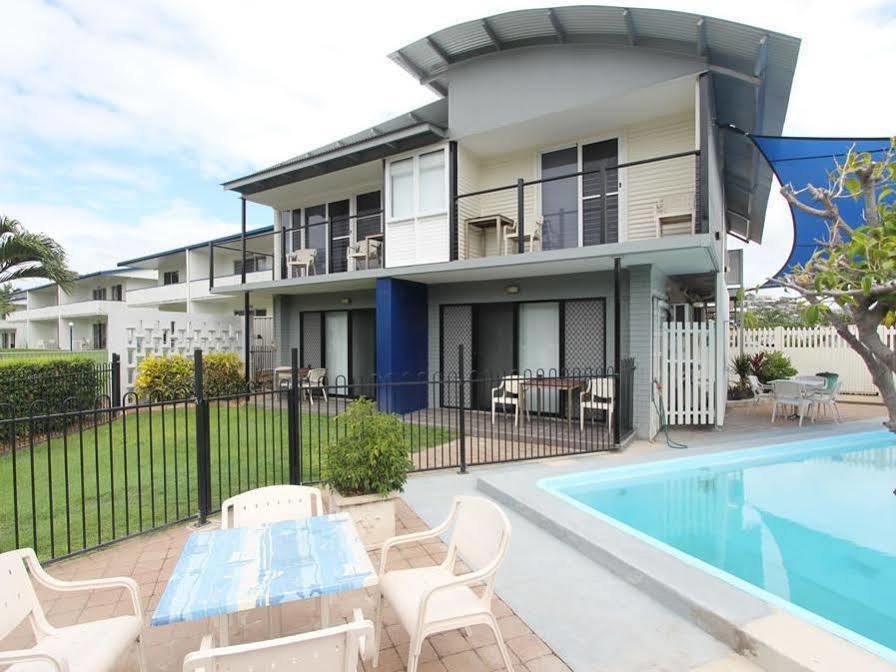 Shoredrive Motel 3*