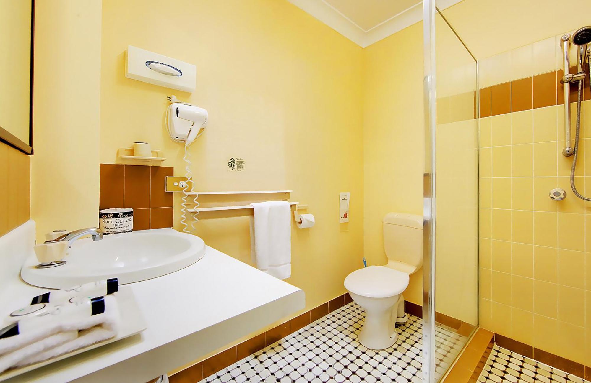 Raintree 4* Townsville