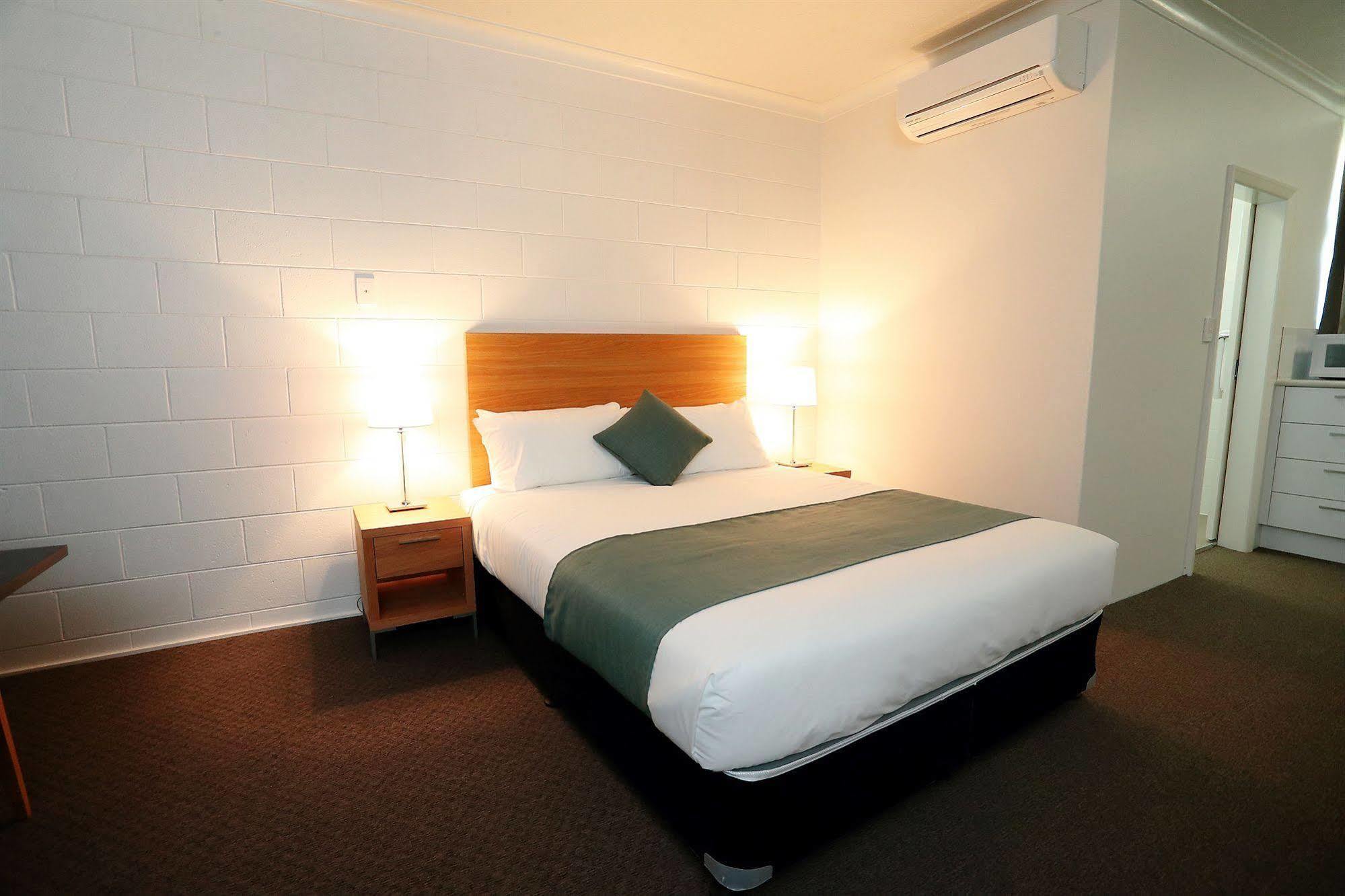 Townsville City Motel 3*