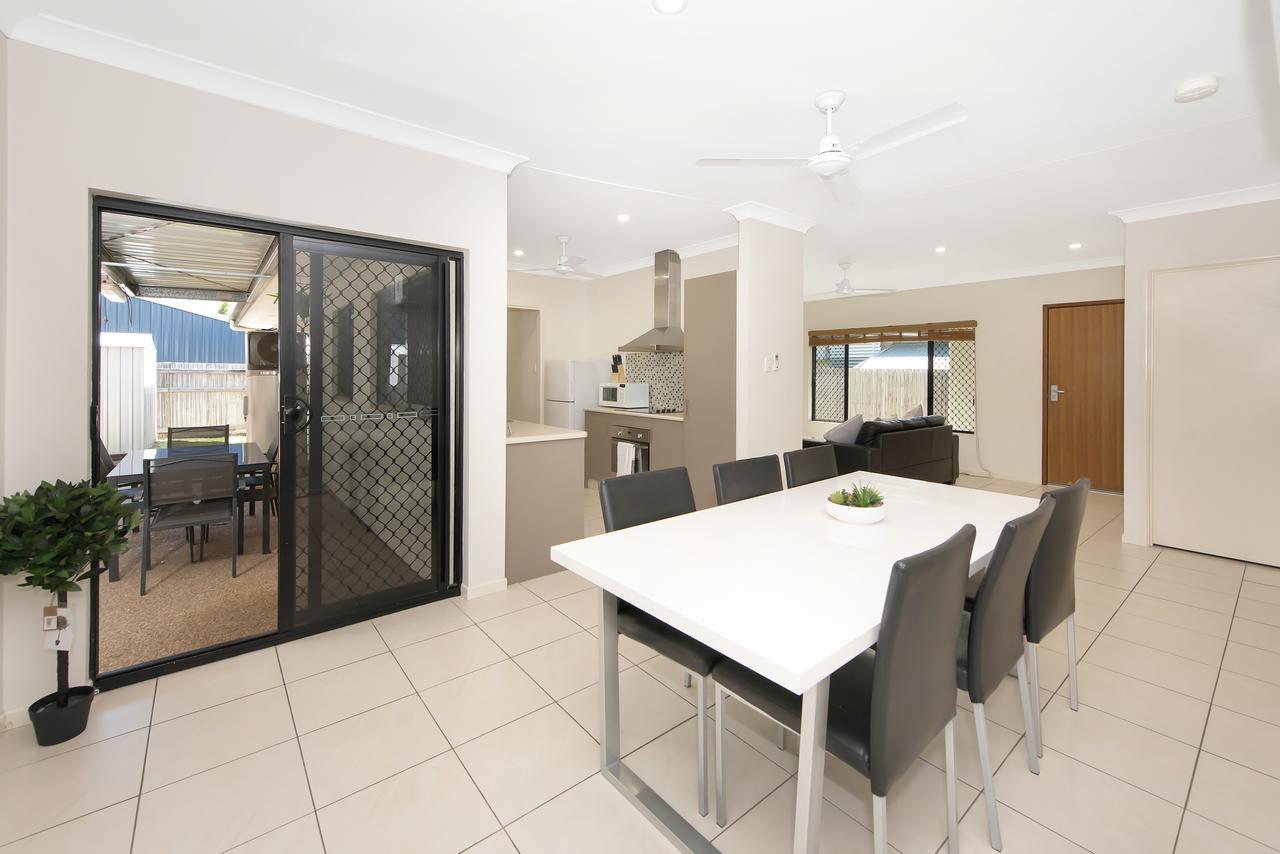 Guest house 3 Bedroom Central Townsville