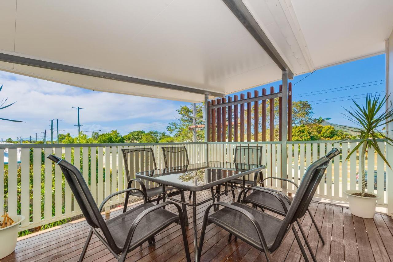 Holiday home 3 Bedroom Near The Airport