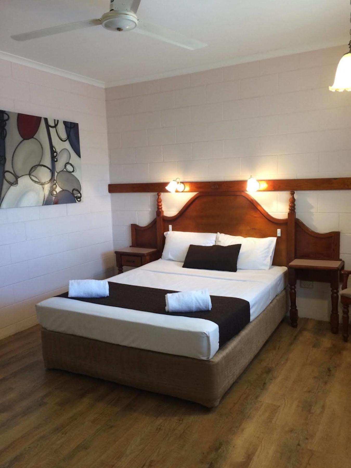 Yongala Lodge By The Strand Townsville
