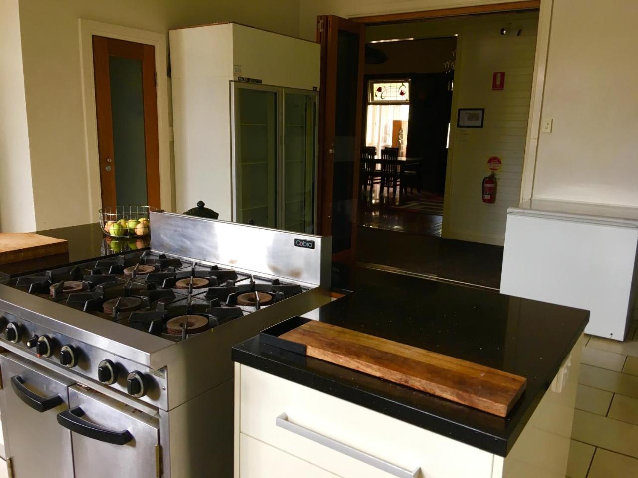 Hostel The Avenue Townsville