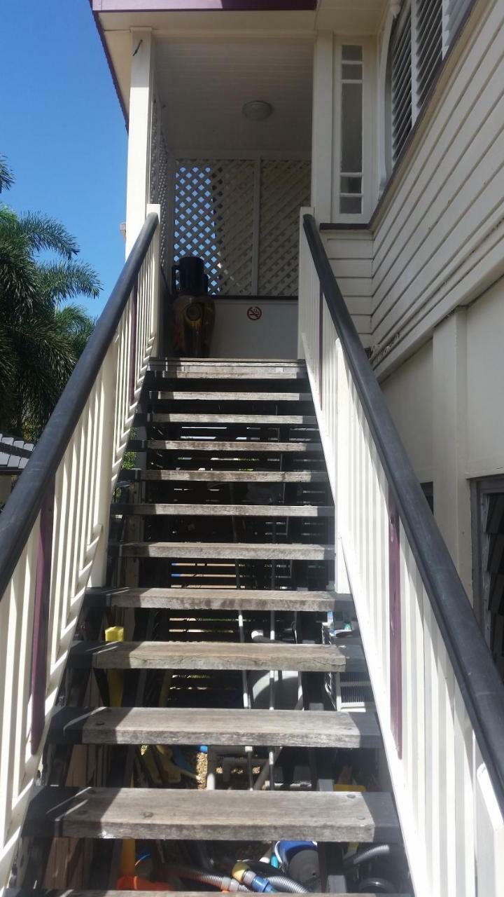 The Avenue Hostel *