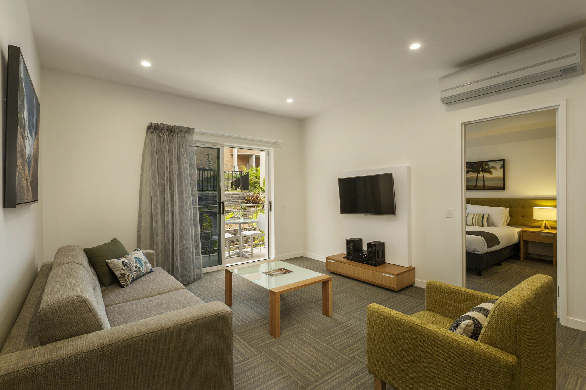 Quest On Eyre Aparthotel