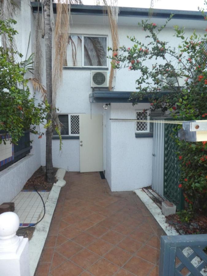 Terrace Apartment *