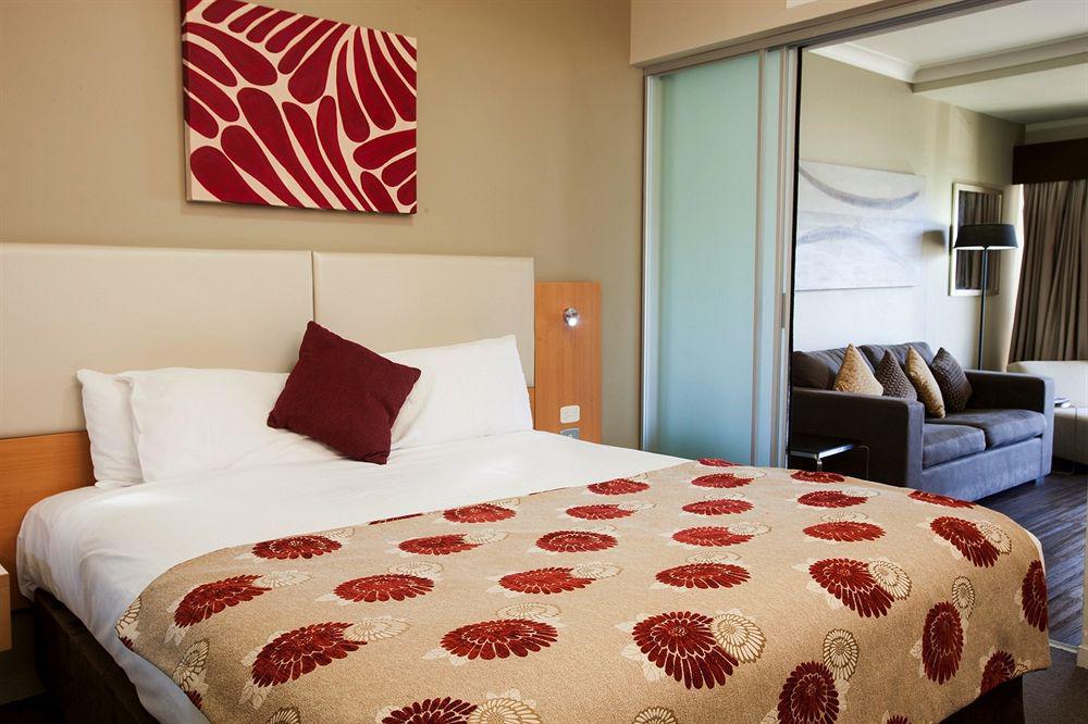 Grand And Aparthotel