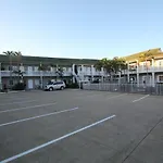 Colonial Rose Motel