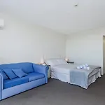 Studio 211 - Seaside Serenity Your Perfect Retreat