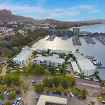 Breakwater 40