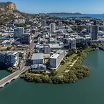 City Love Affair On Stanley
