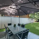 Cosy 2 Bedroom Home