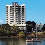 Apartments @ 81 Palmer