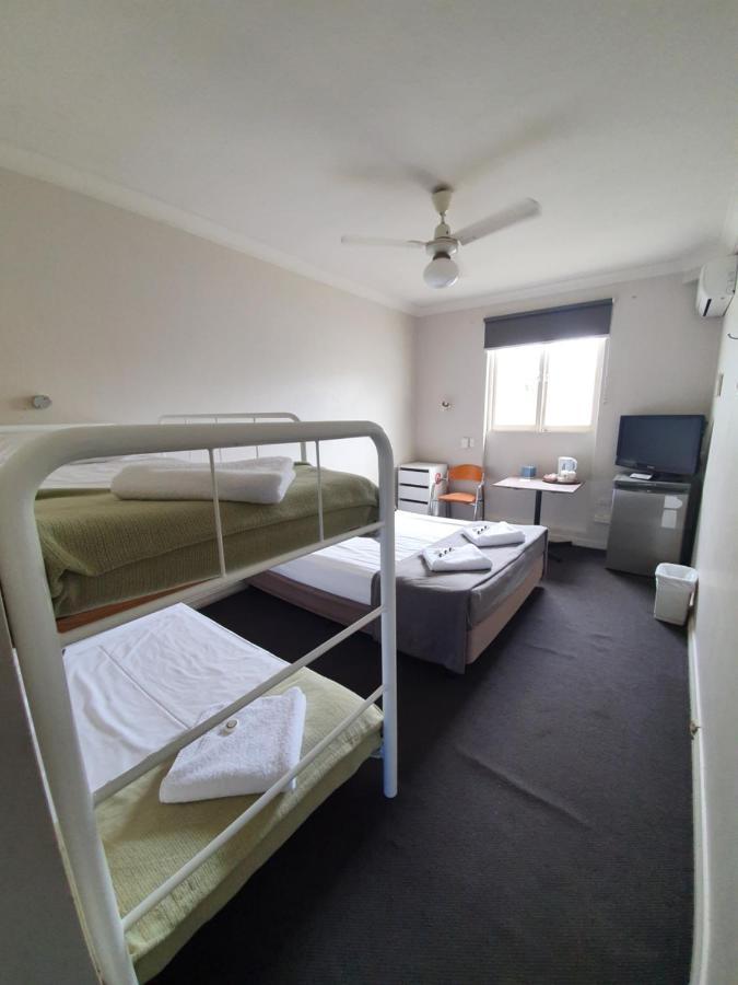 Allen Hotel 3*