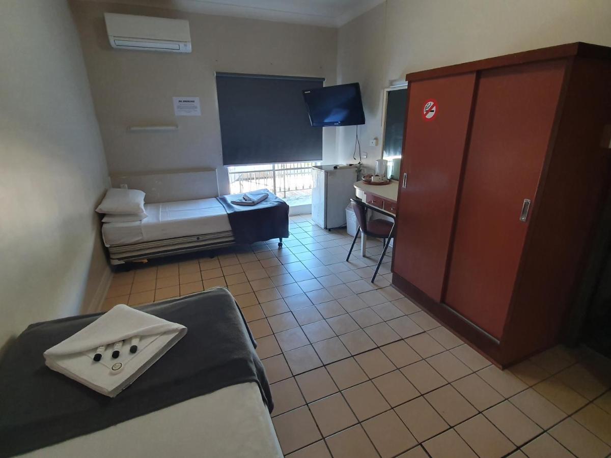 Hotel Allen 3*