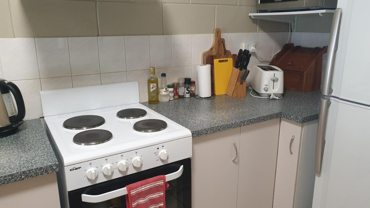 A Retreat, 2br - Reid Park -townsville Apartment *