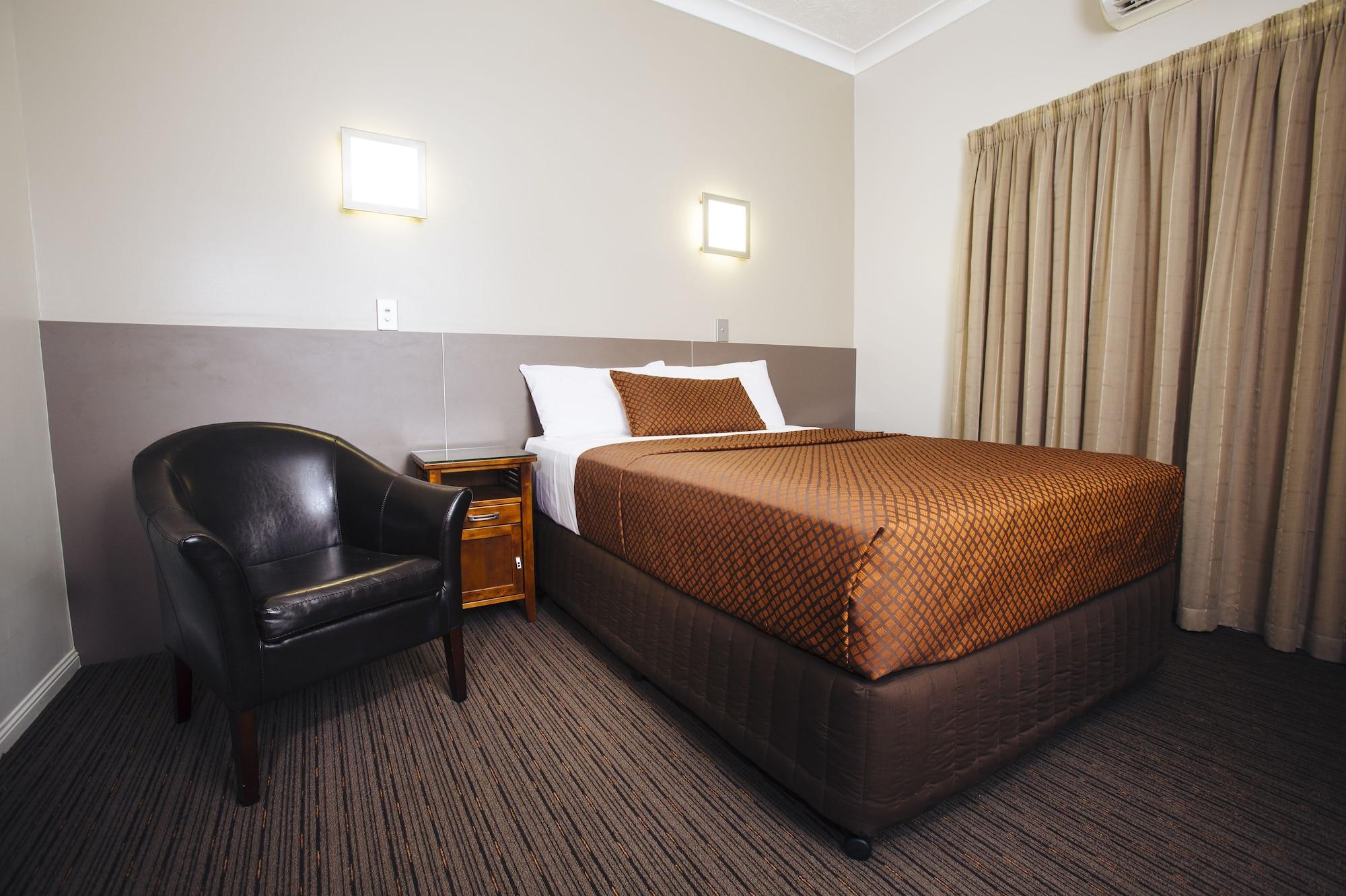 Oasis Townsville, Surestay Collection By Bw 4*