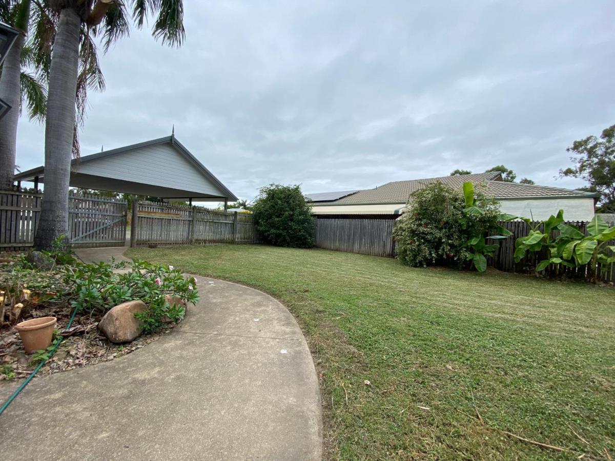 On River Park Drive, Annandale Villa *