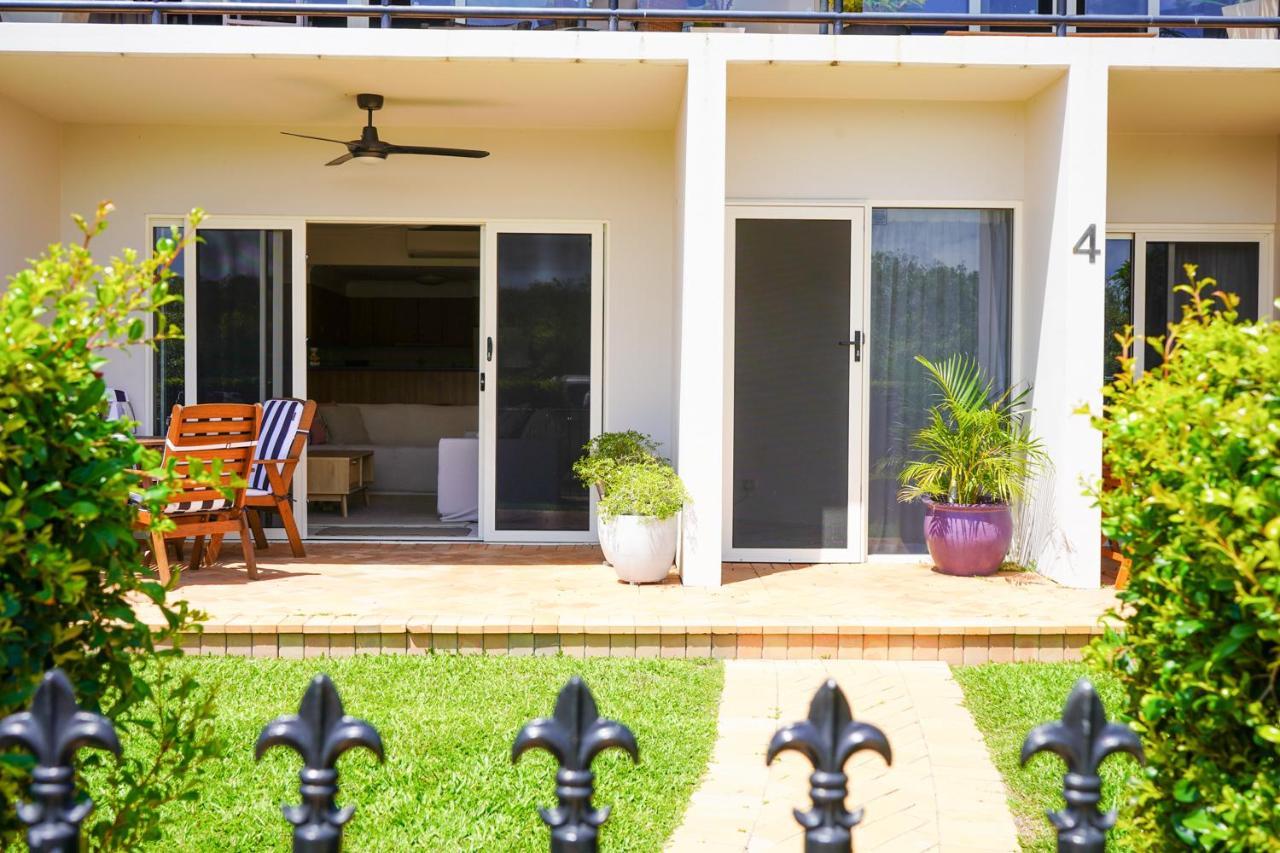 4/100 The Esplanade Apartment Townsville