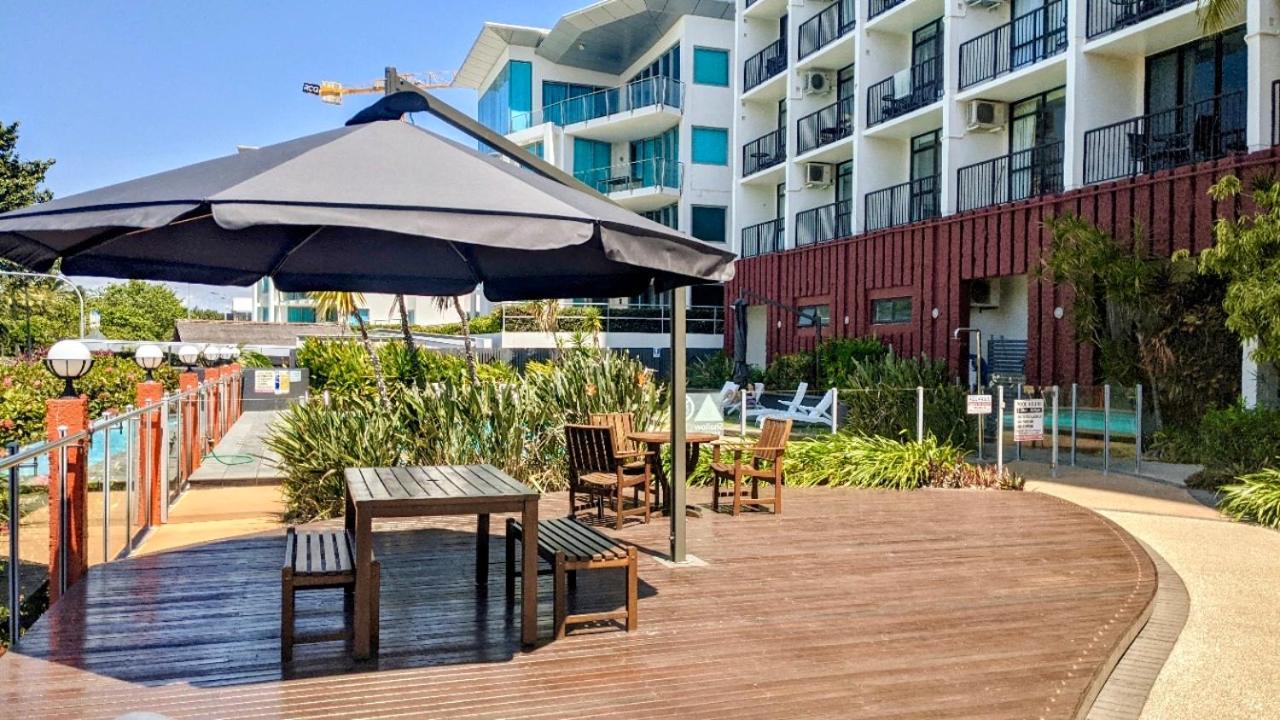 Beachfront Balcony Apartment *