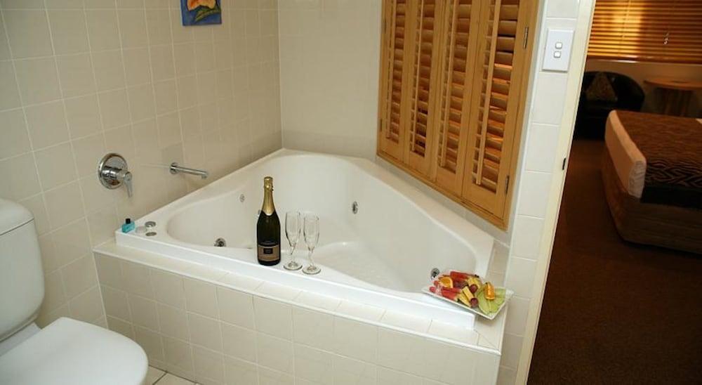 Resort Seahaven Townsville