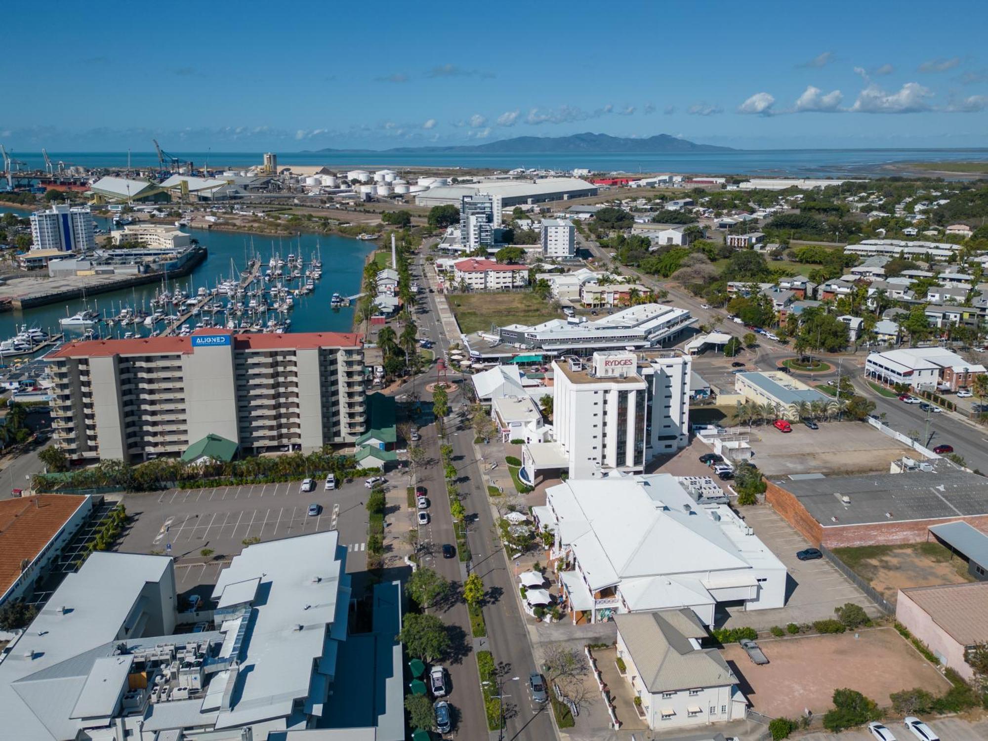Rydges Southbank 4* Townsville