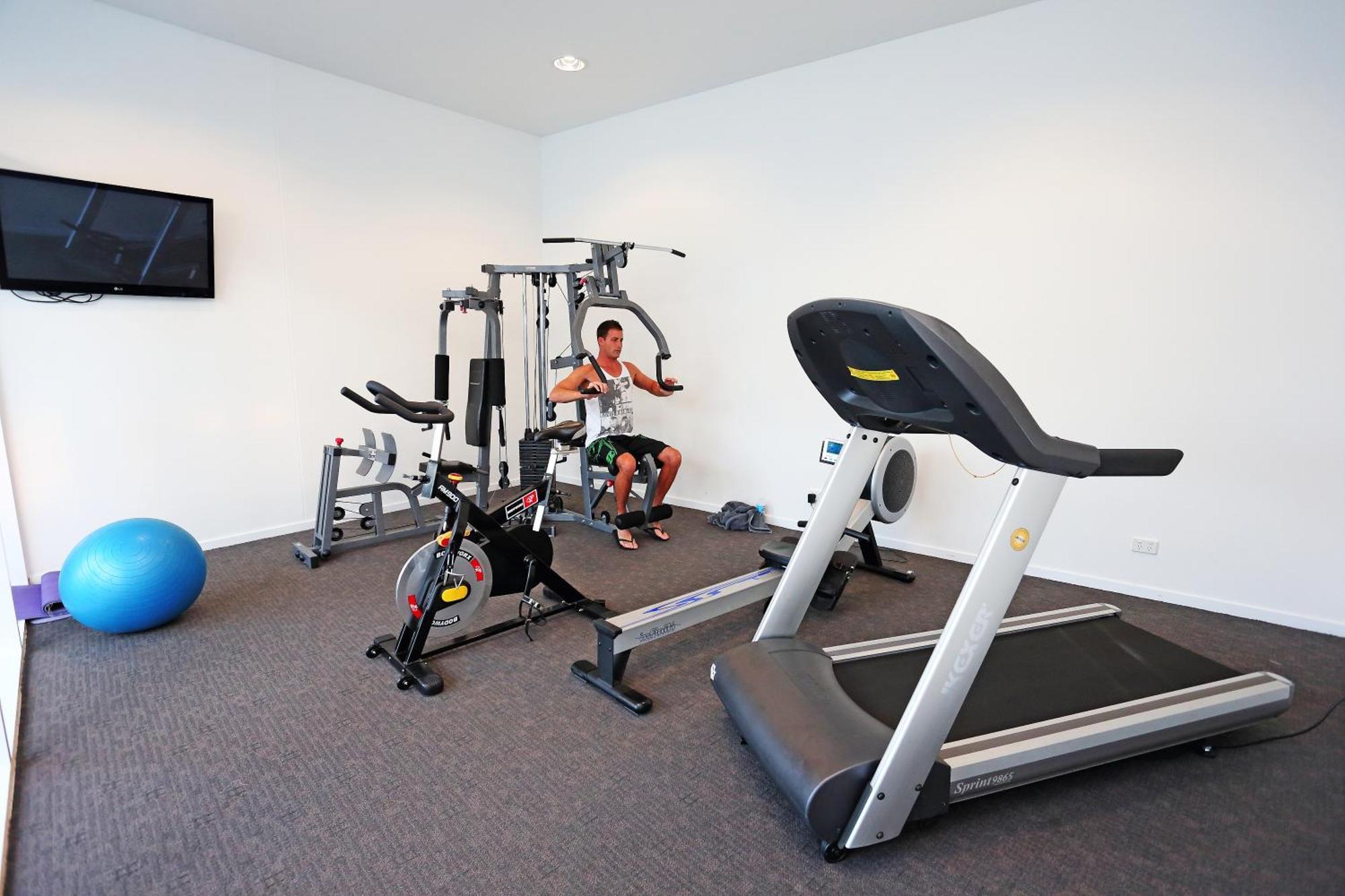 Holborn 4* Townsville