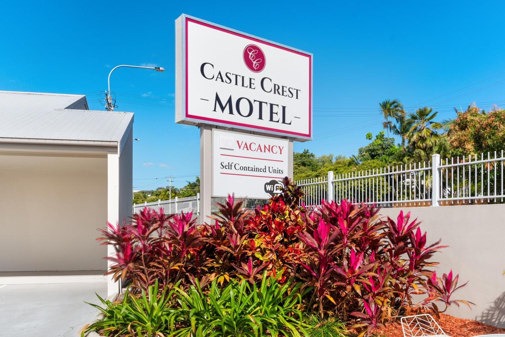 Motel Castle Crest 4*