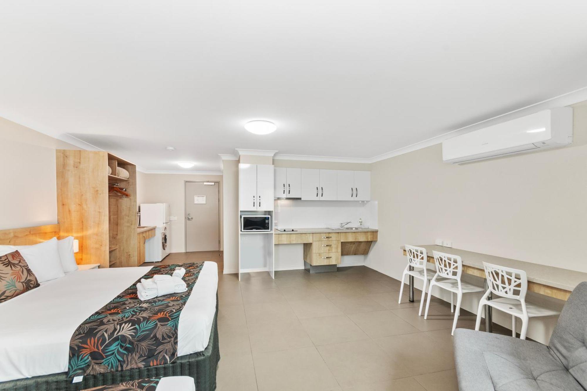 Motel Castle Crest Townsville