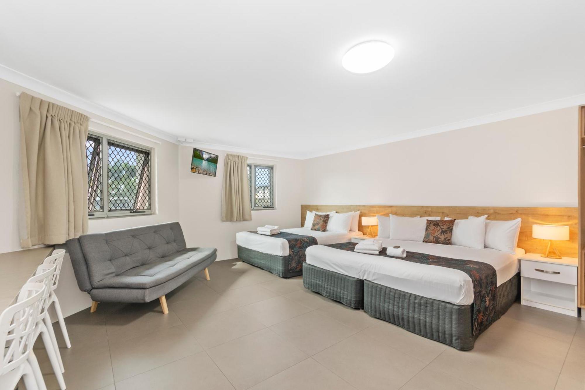 Castle Crest Motel Townsville