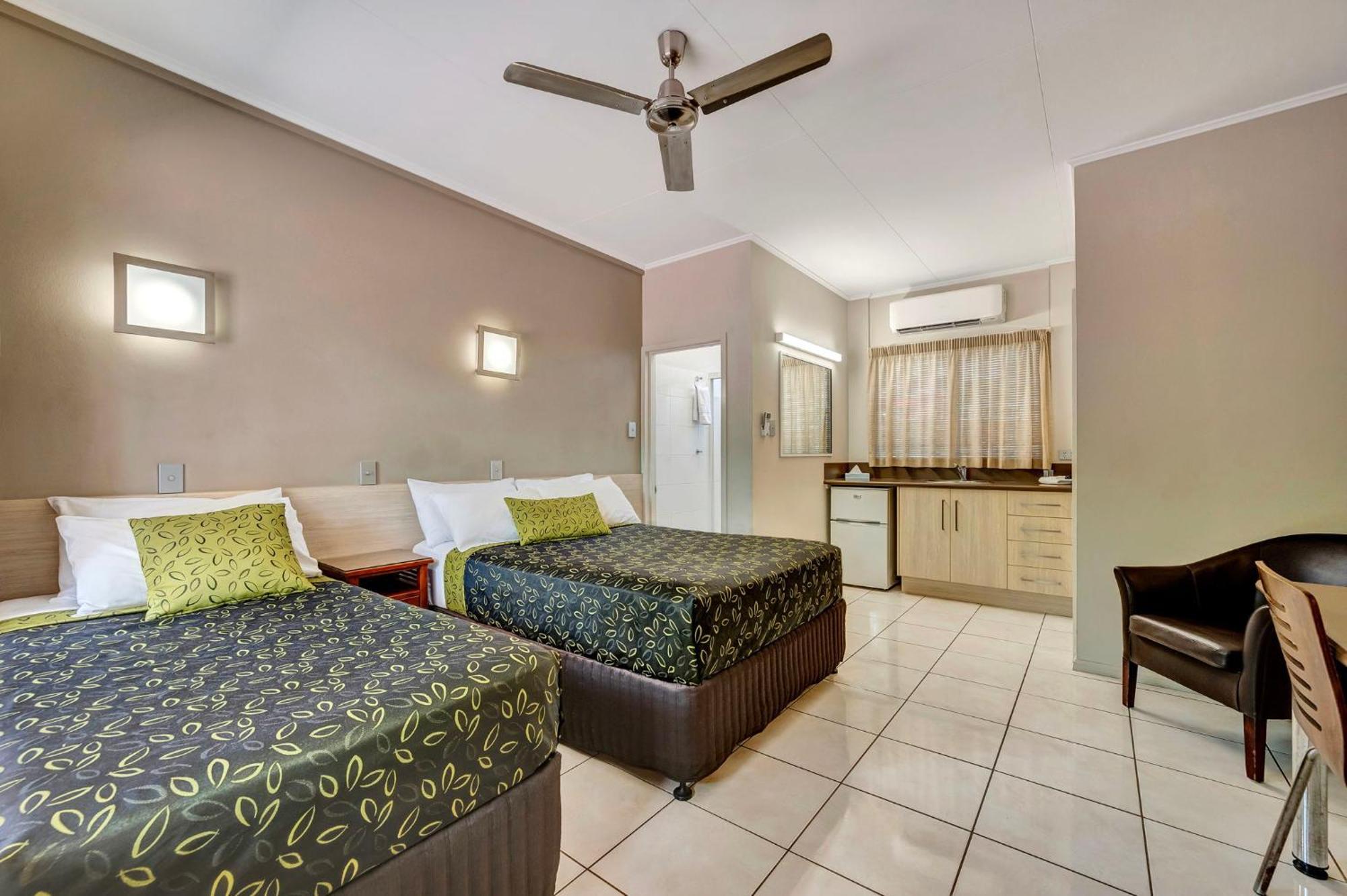 Motel Oasis Townsville, Surestay Collection By Bw